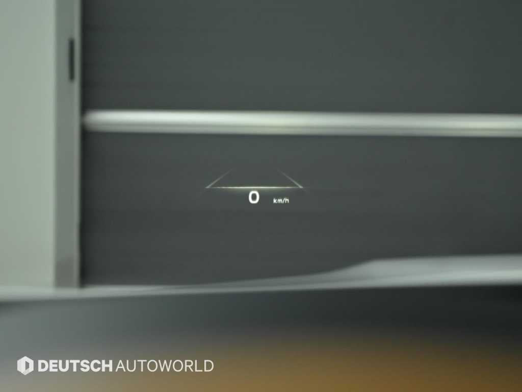 Kia K9 — photo 18
