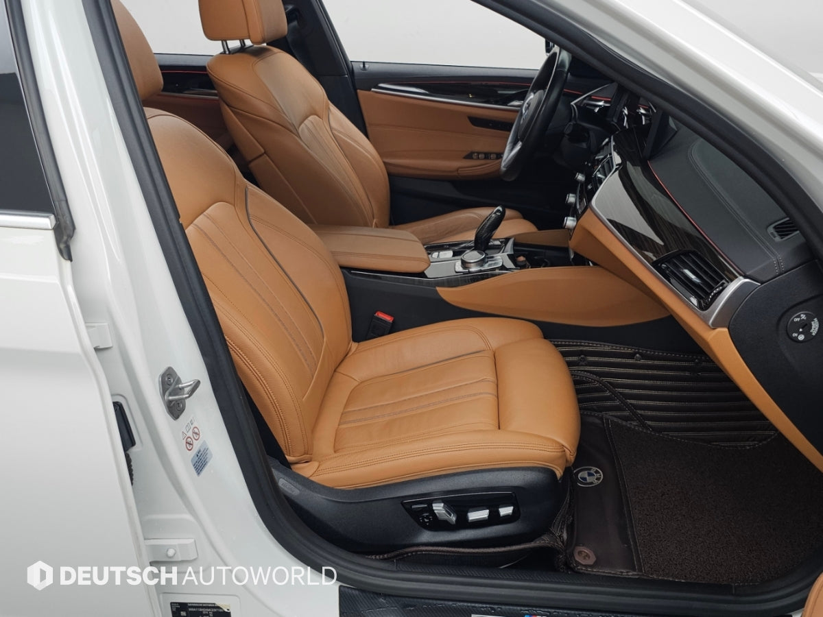 BMW 5-Series — photo 10