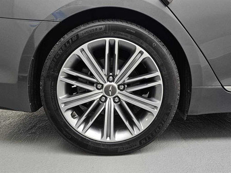 Genesis G80 — photo 05