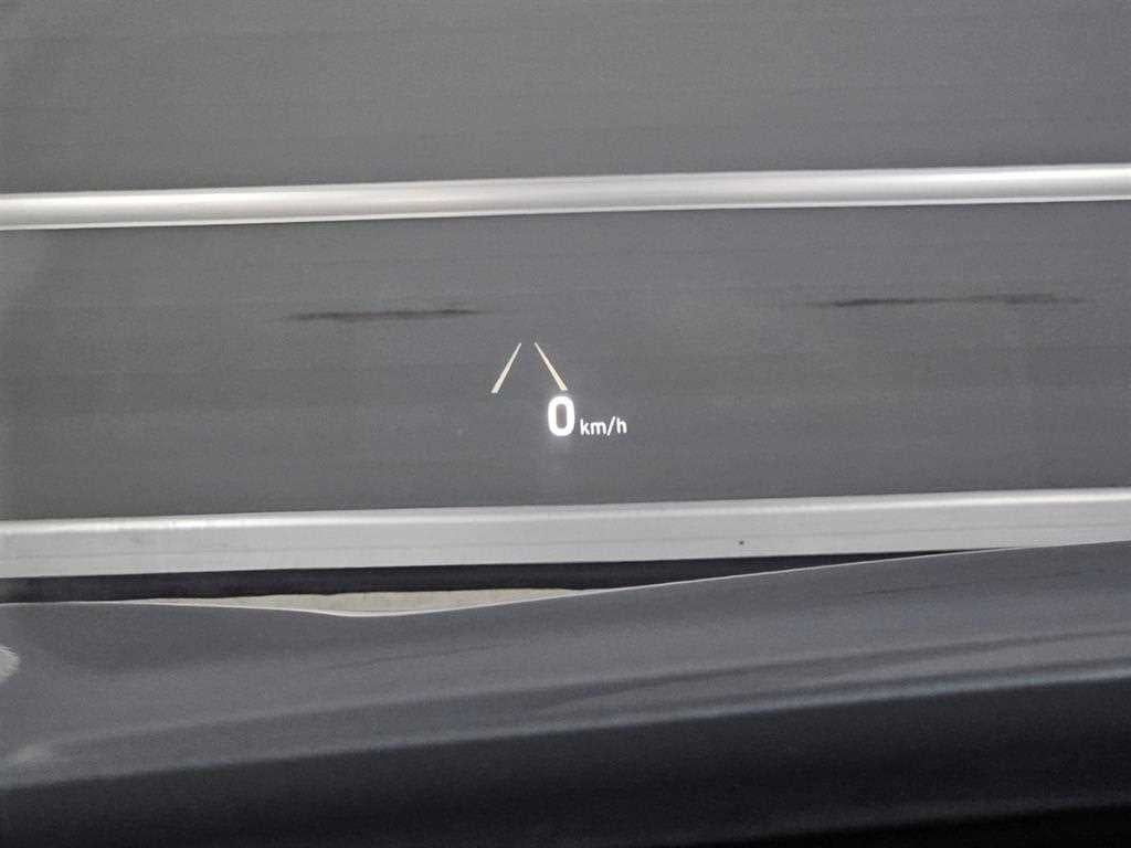 Genesis G80 — photo 17