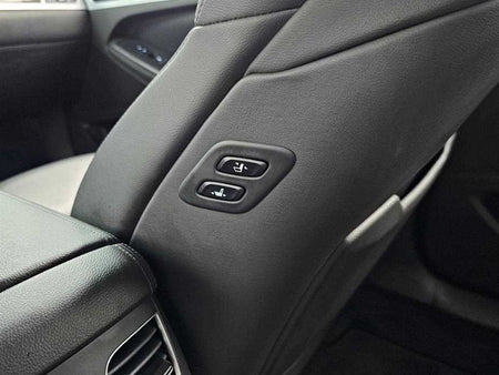 Genesis G80 — photo 18