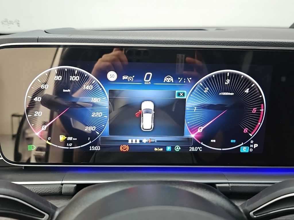 Mercedes-Benz GLE-Class — photo 06