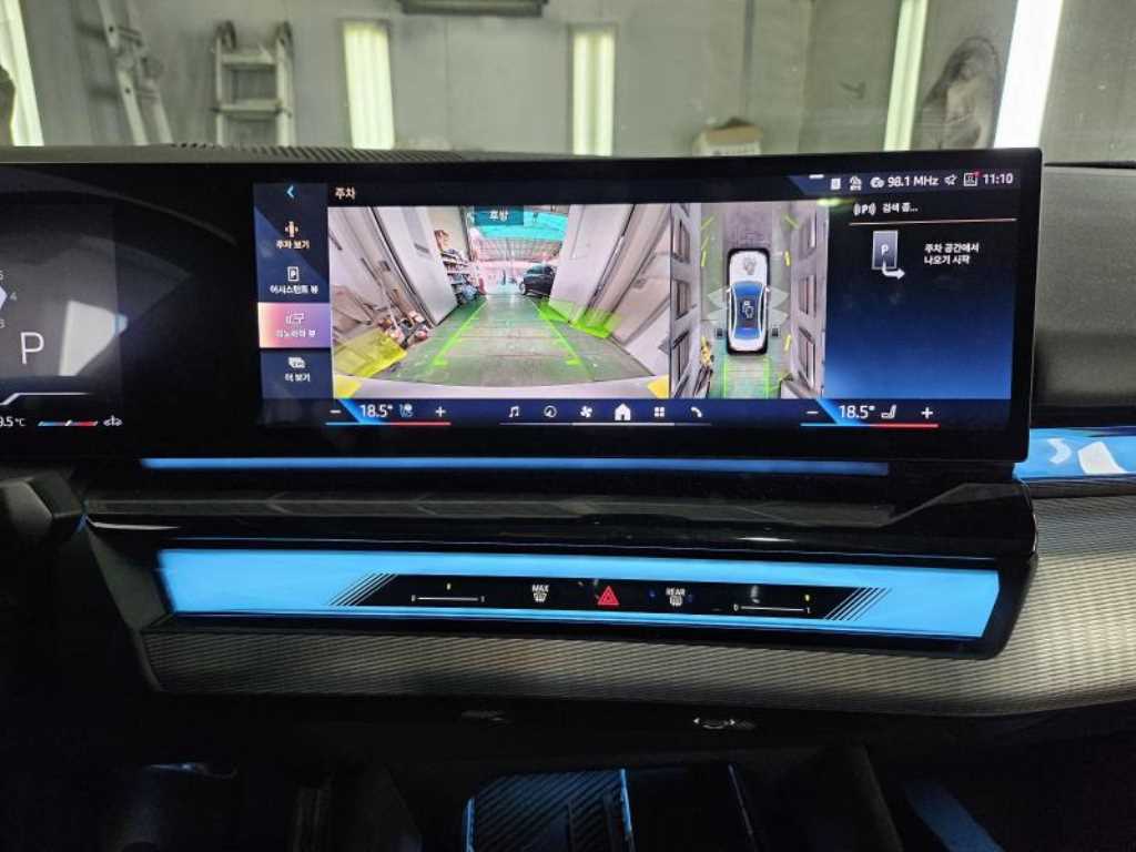 BMW 5-Series — photo 06