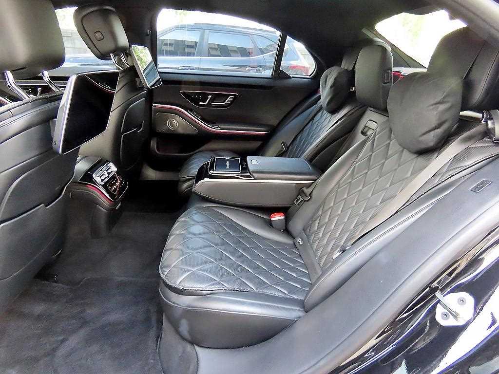 Mercedes-Benz S-Class — photo 06
