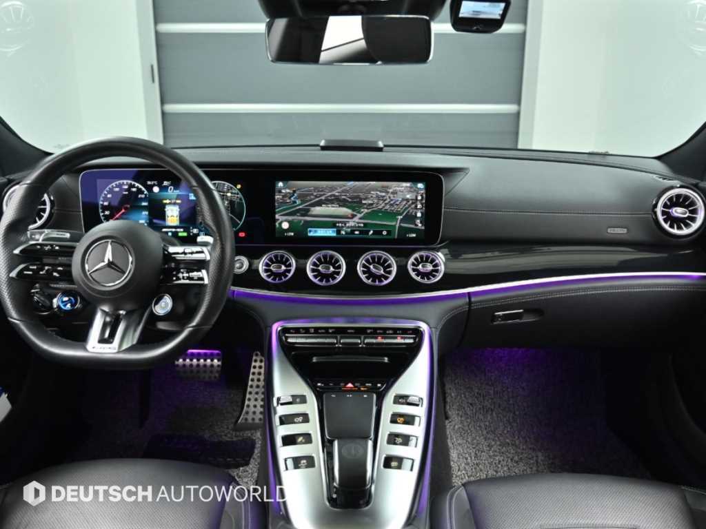 Mercedes-Benz AMG GT — photo 07