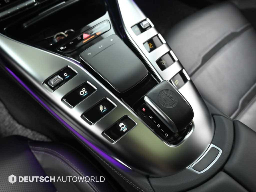 Mercedes-Benz AMG GT — photo 09