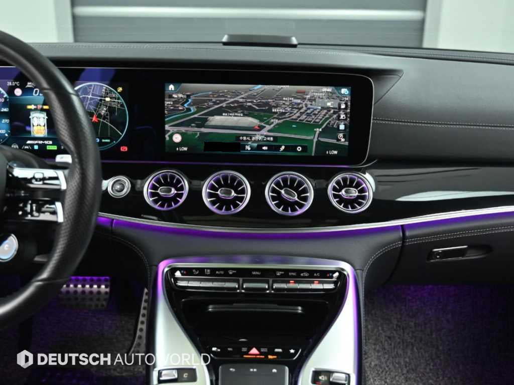 Mercedes-Benz AMG GT — photo 14
