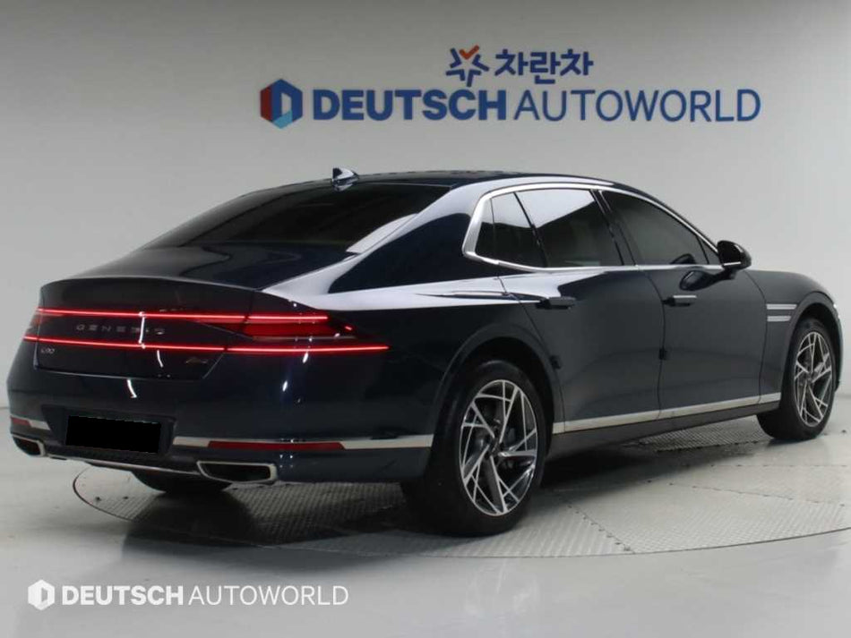 Genesis G90 — photo 02