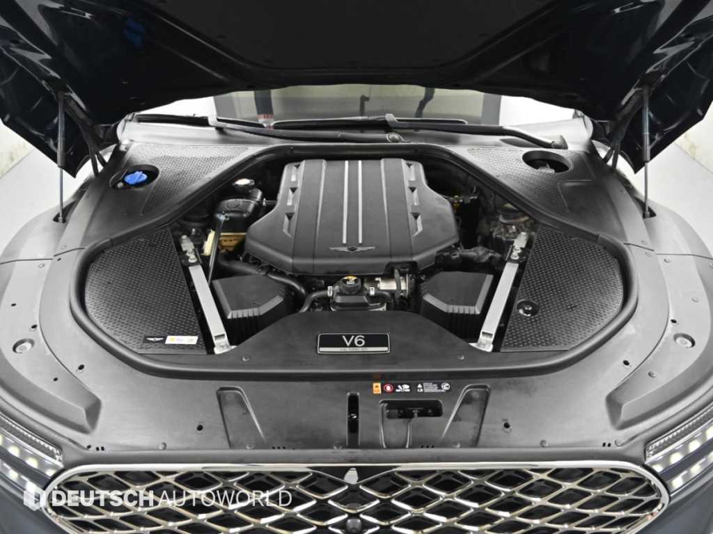 Genesis G90 — photo 06