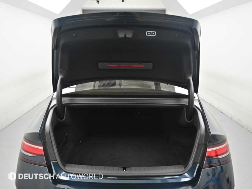 Genesis G90 — photo 19