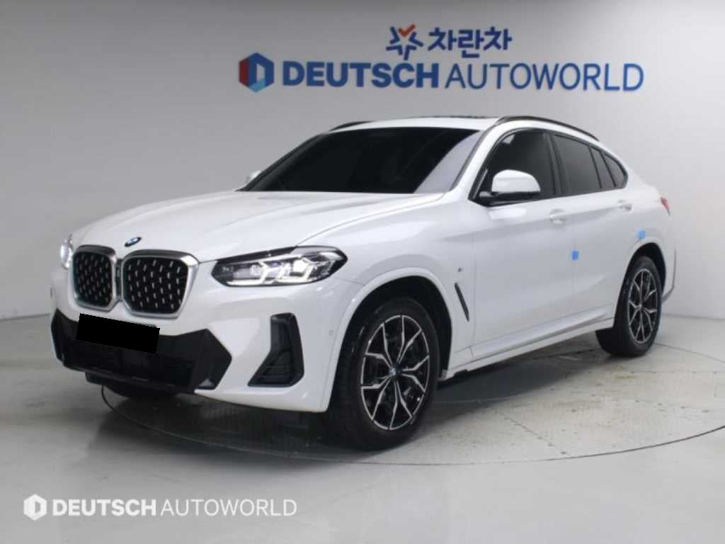 BMW X4 — photo 01