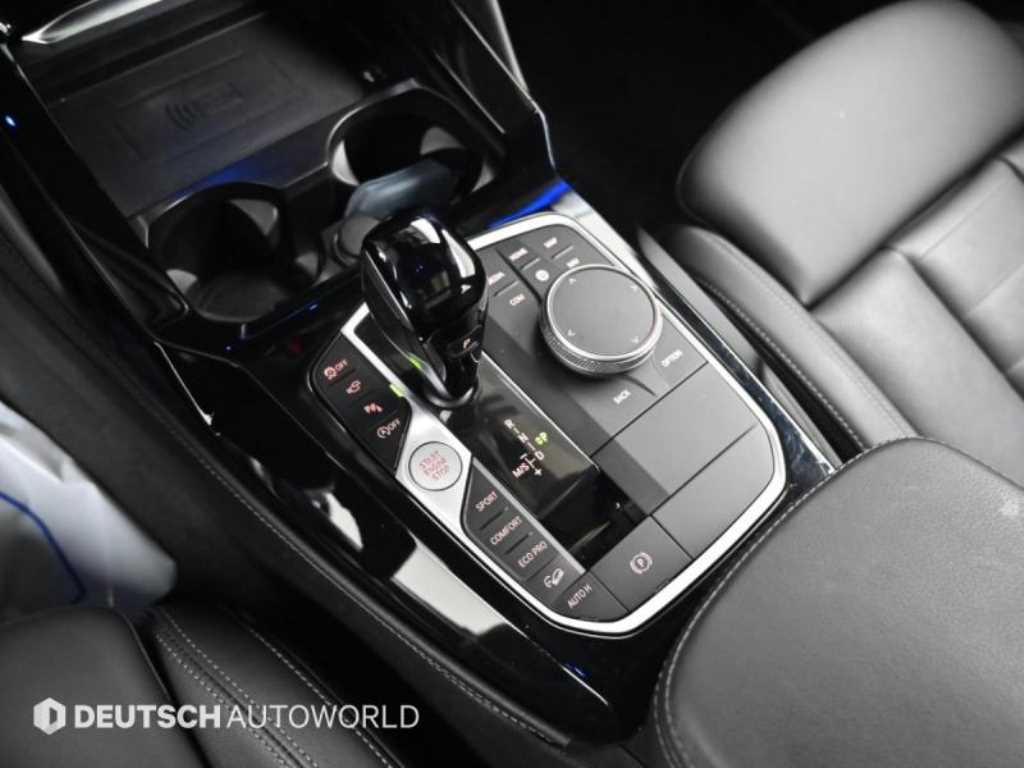 BMW X4 — photo 09