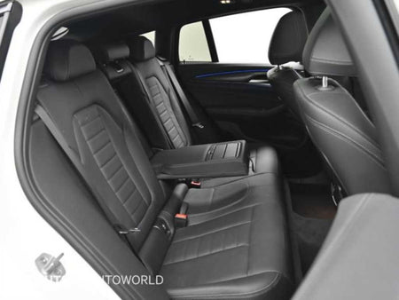 BMW X4 — photo 12