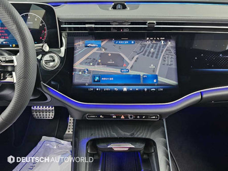 Mercedes-Benz E-Class — photo 14