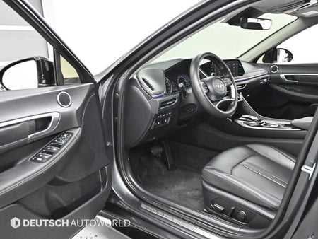 Hyundai Sonata — photo 11
