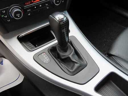 BMW 3-Series — photo 10