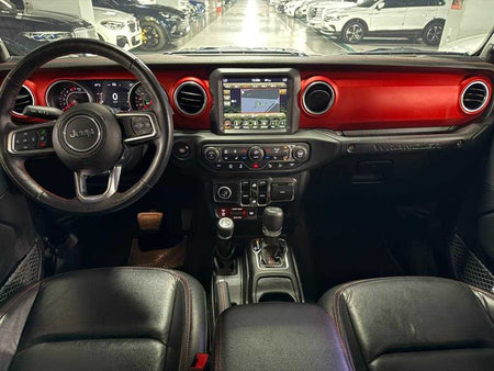 Jeep Wrangler — photo 08