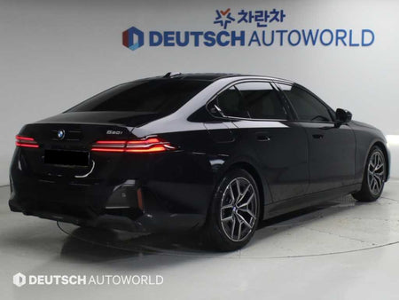 BMW 5-Series — photo 02