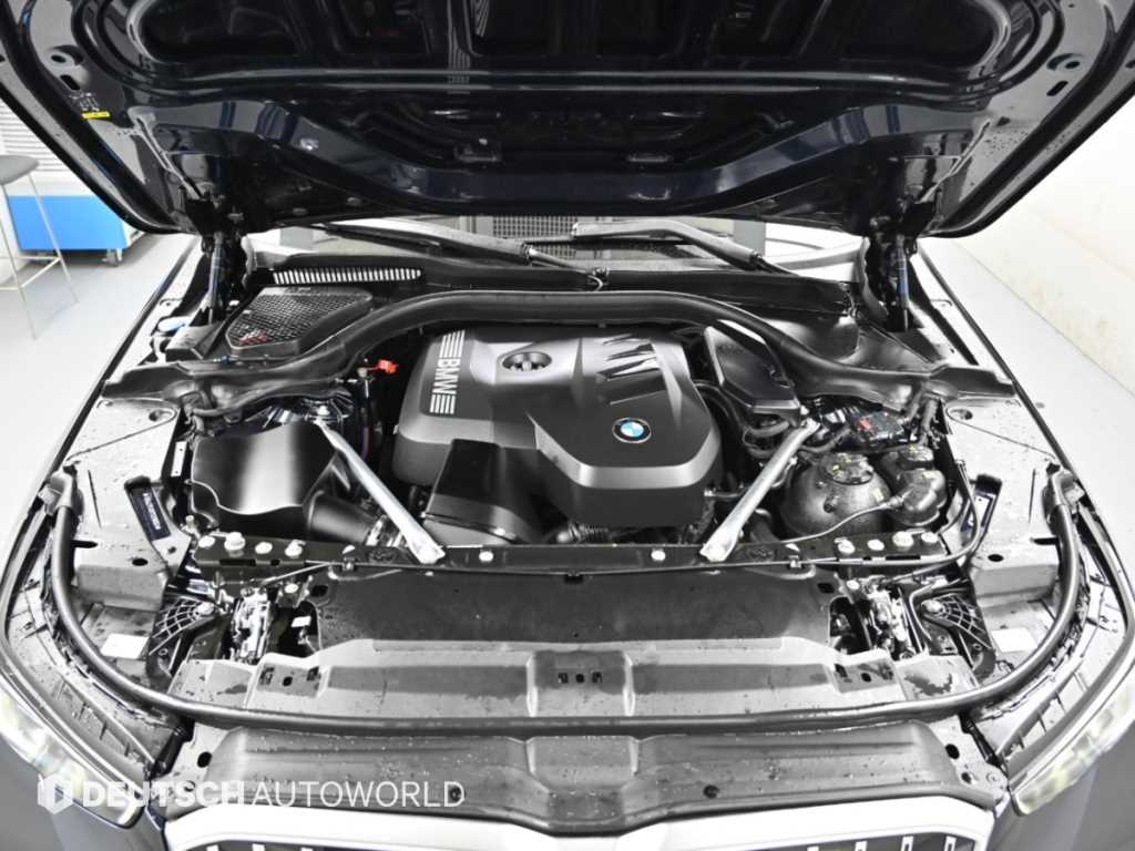 BMW 5-Series — photo 06