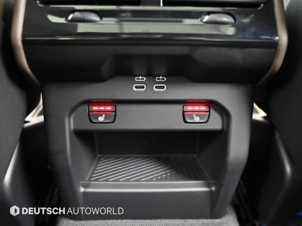 BMW 5-Series — photo 16