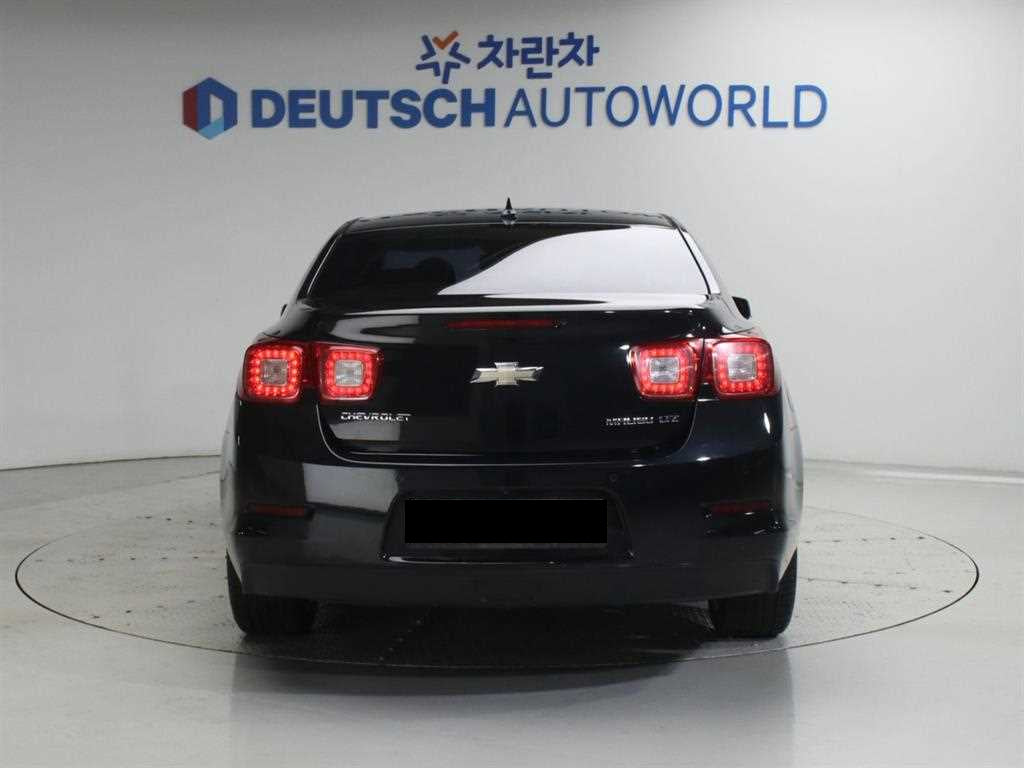 CHEVROLET Malibu — photo 04