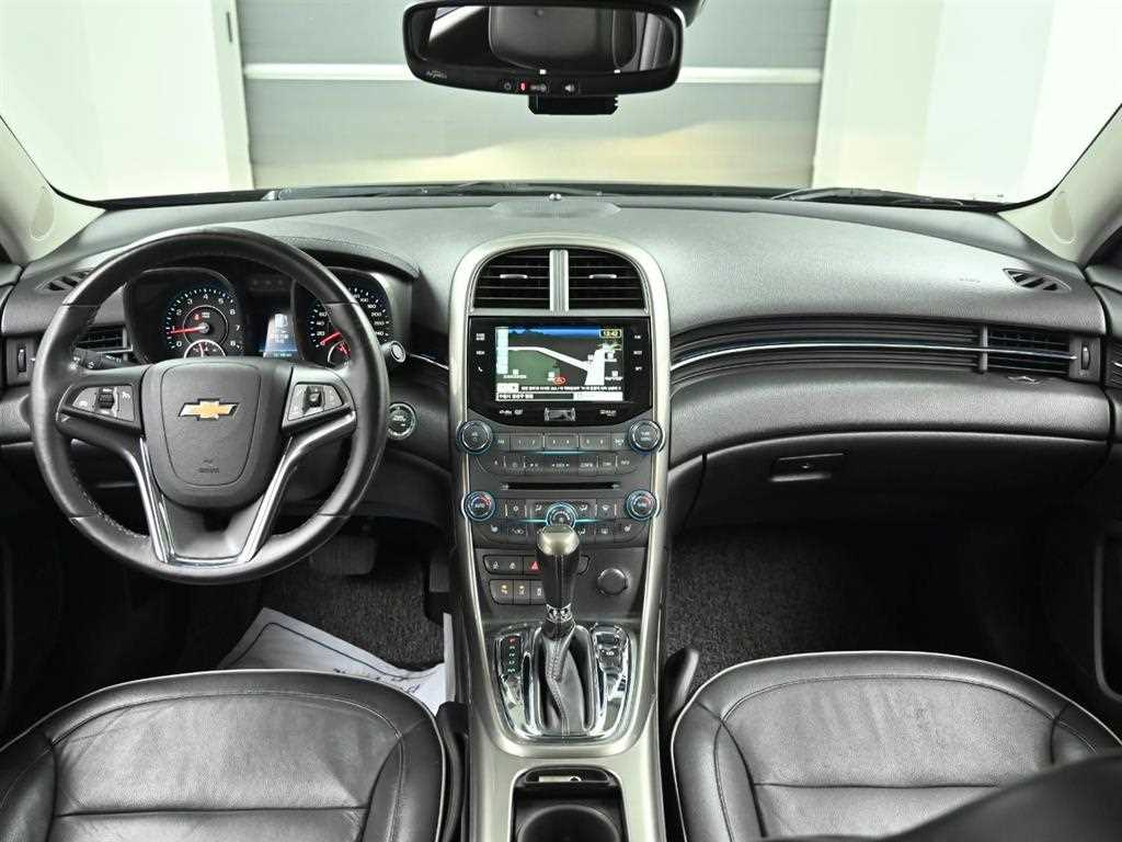 CHEVROLET Malibu — photo 07