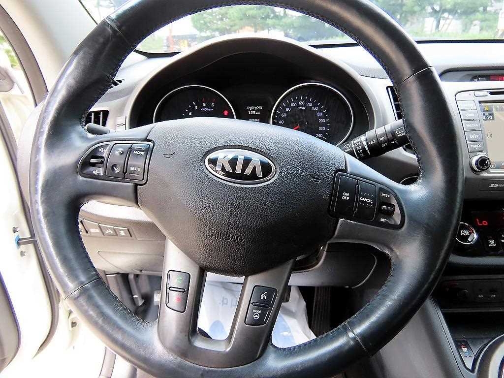 Kia Sportage — photo 08