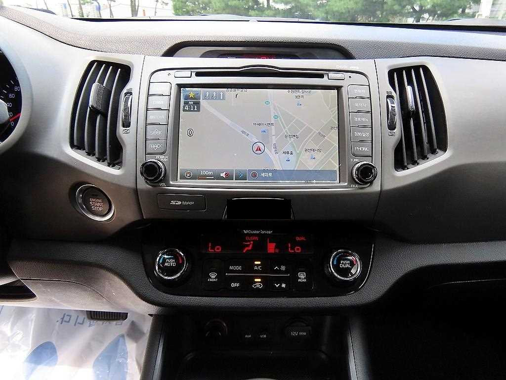 Kia Sportage — photo 14