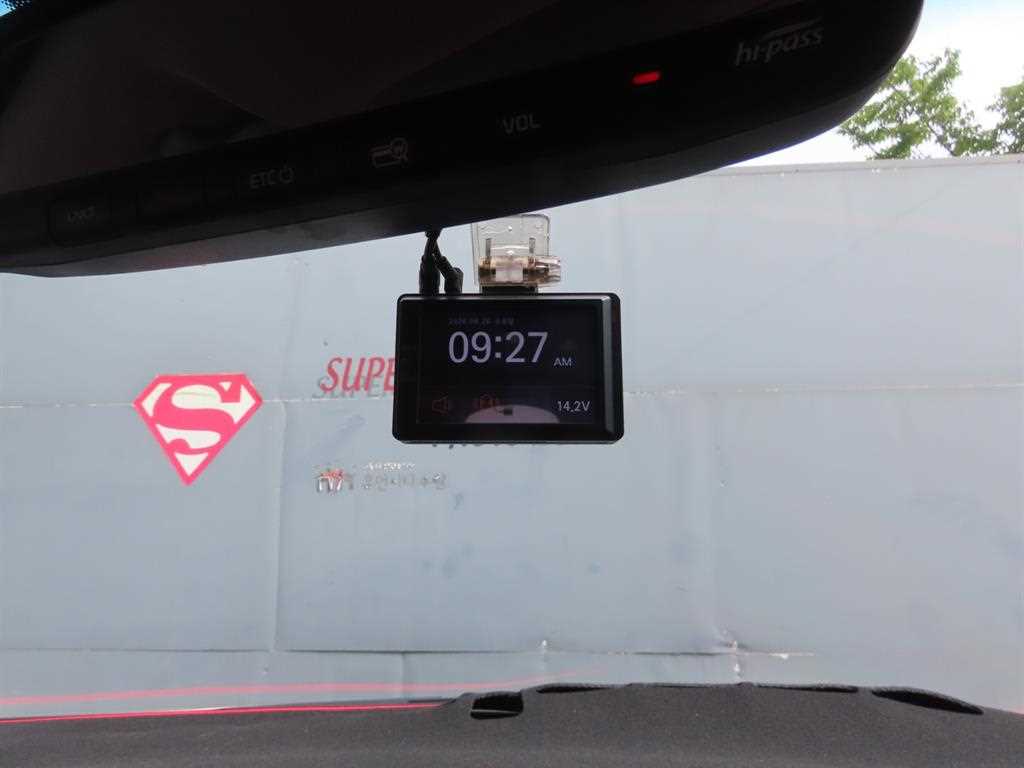 Kia Carnival — photo 18