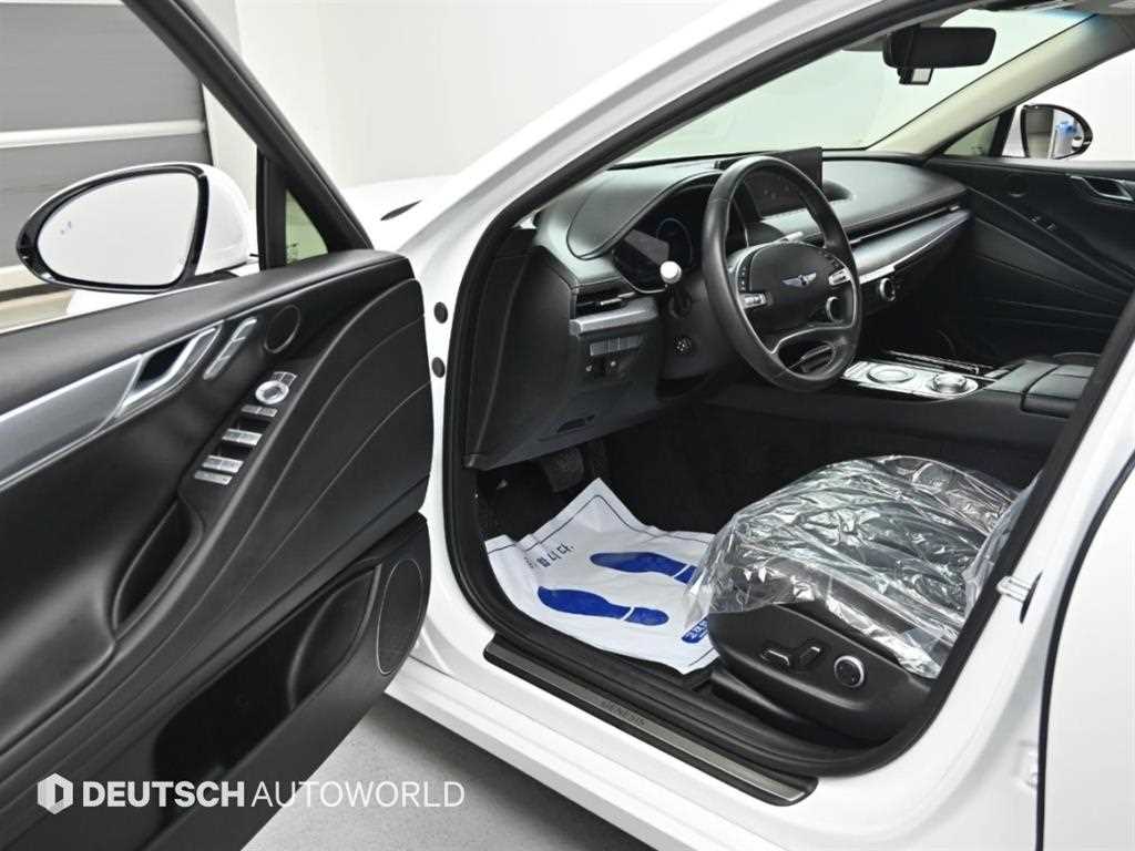 Genesis G80 — photo 11