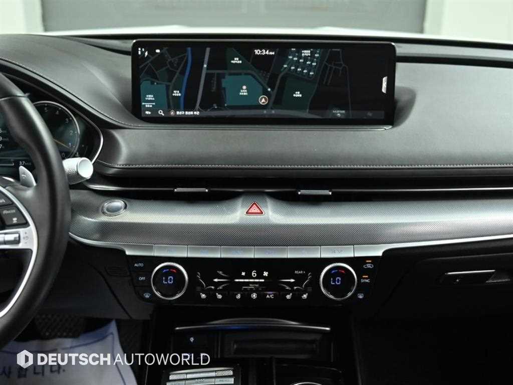Genesis G80 — photo 14