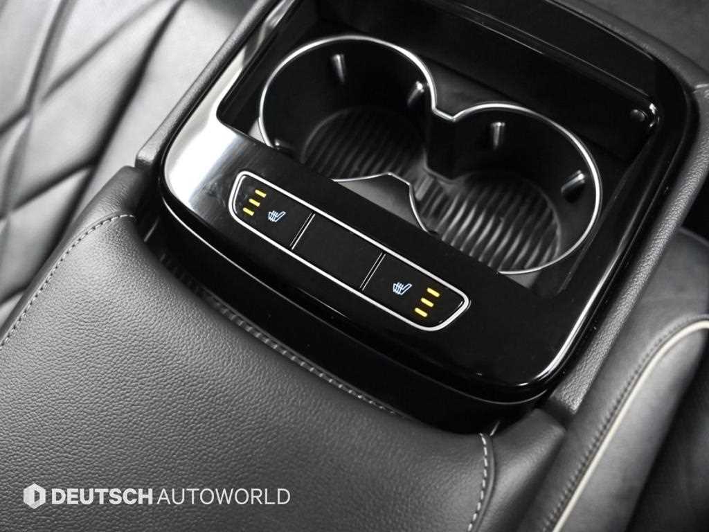 Genesis G80 — photo 16