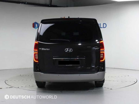Hyundai Starex — photo 04