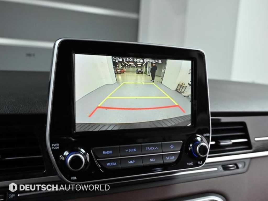Hyundai Starex — photo 15