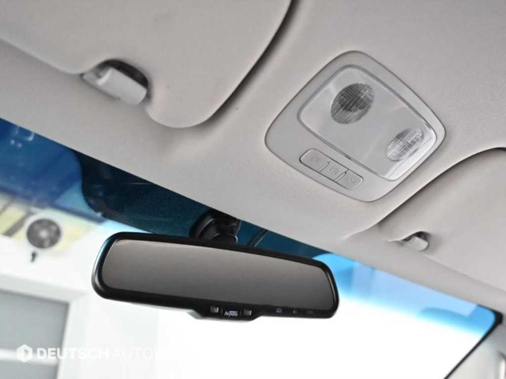 Hyundai Starex — photo 19
