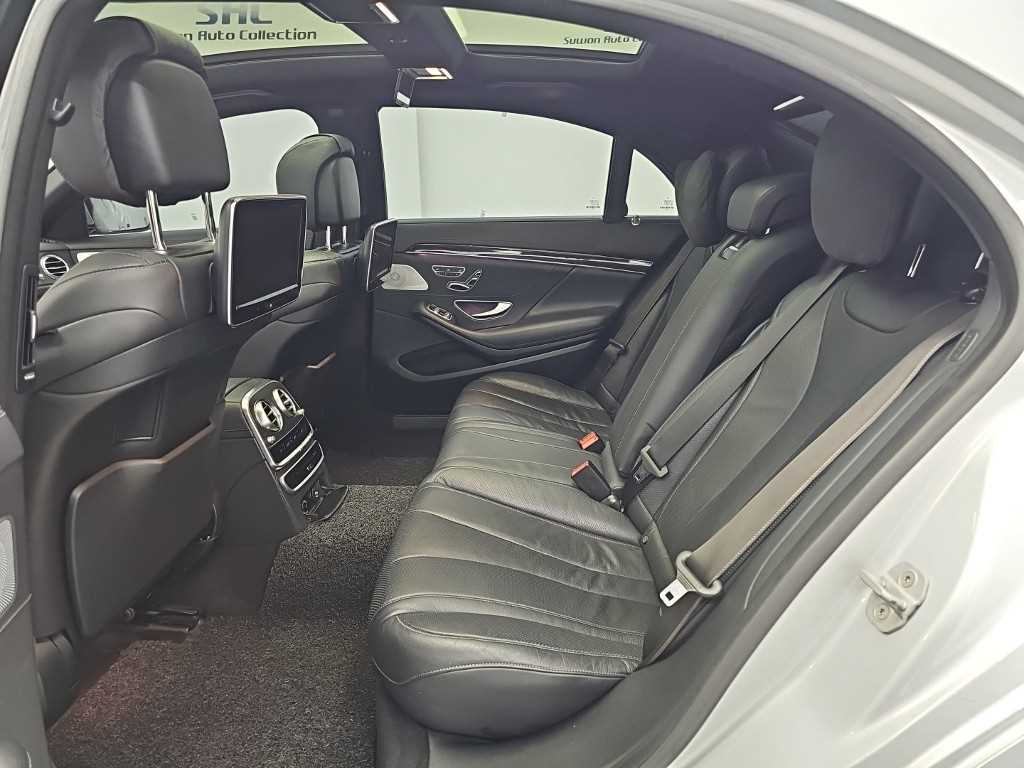 Mercedes-Benz S-Class — photo 12