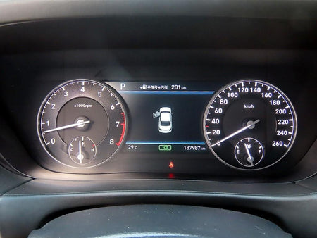 Genesis EQ900 — photo 09
