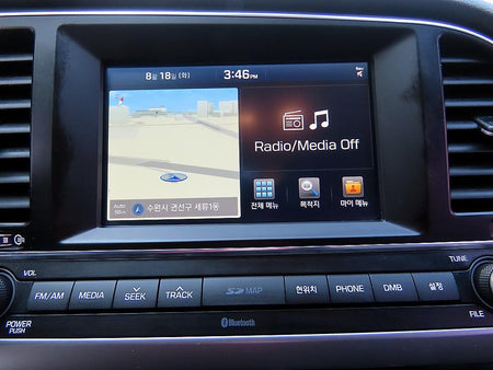 Hyundai Avante — photo 15