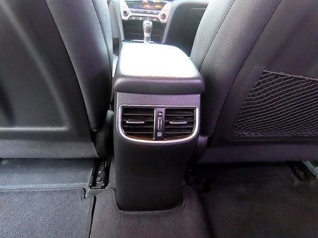 Hyundai Avante — photo 17