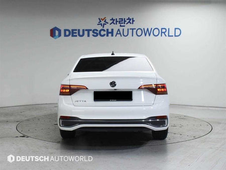 Volkswagen Jetta — photo 04