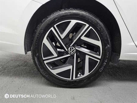 Volkswagen Jetta — photo 05
