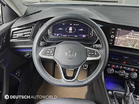 Volkswagen Jetta — photo 13