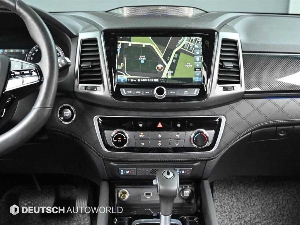KGM Rexton — photo 14