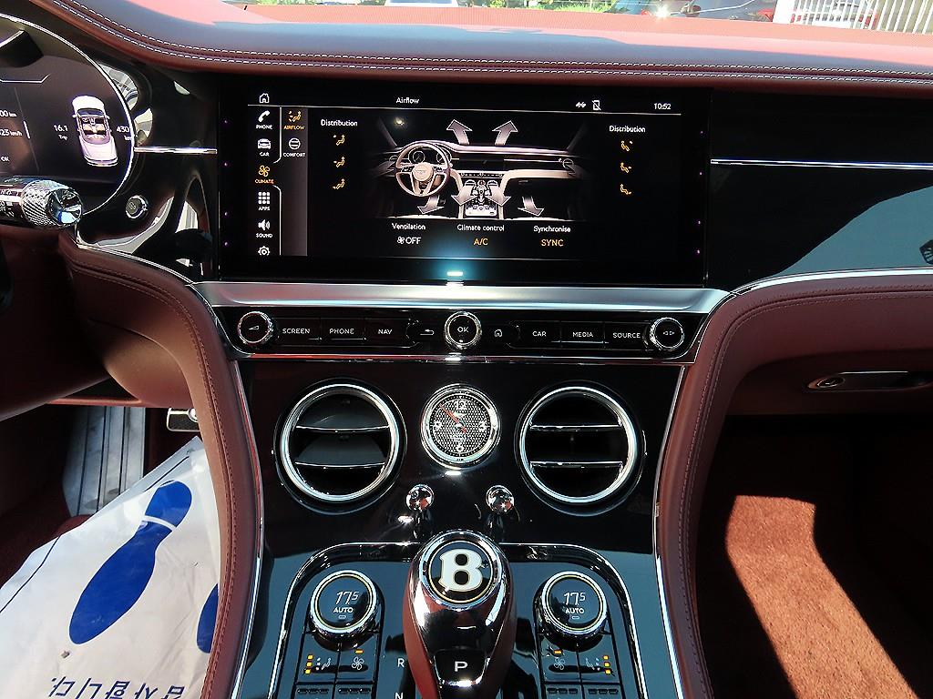 Bentley Continental — photo 15