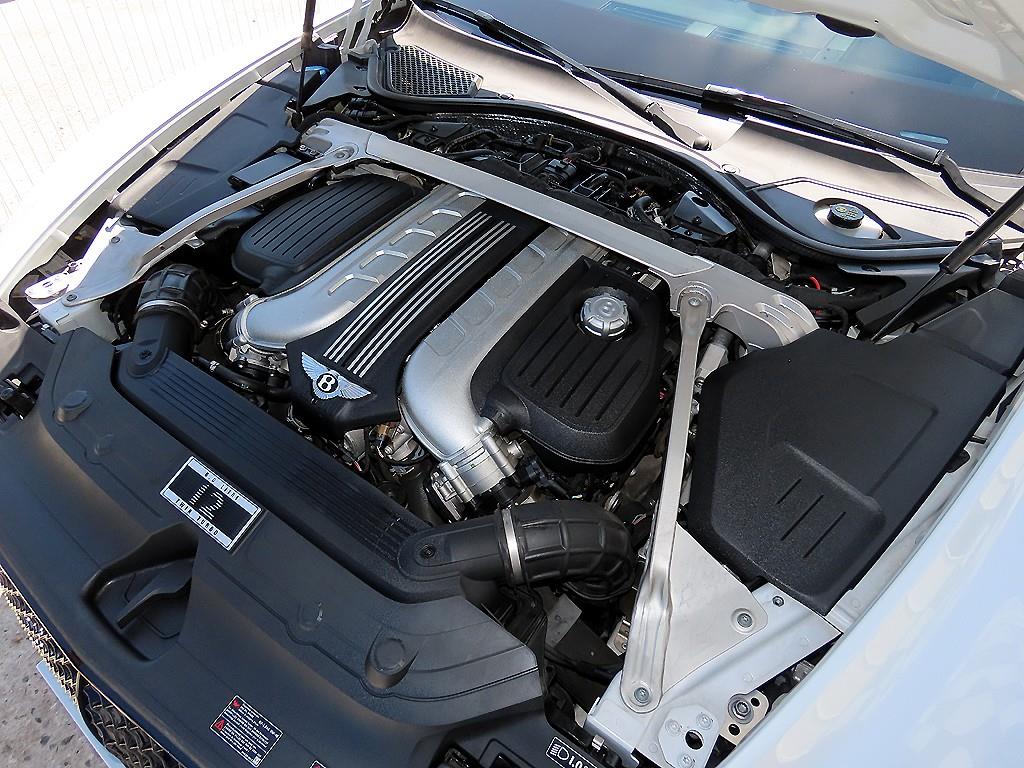 Bentley Continental — photo 19