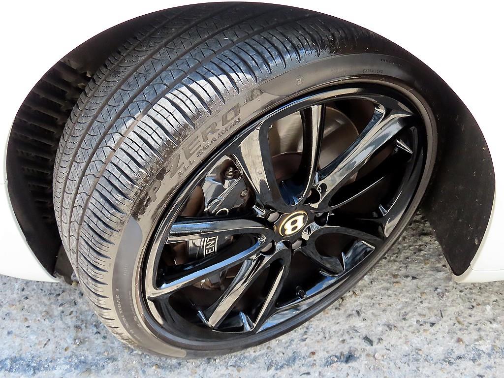 Bentley Continental — photo 20