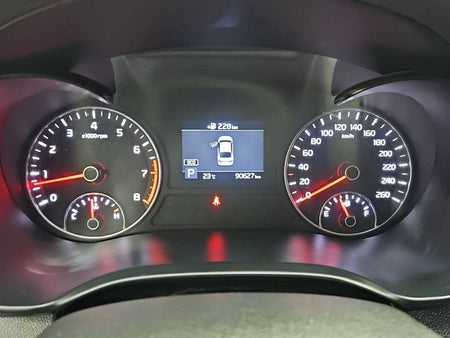 Kia K5 — photo 06