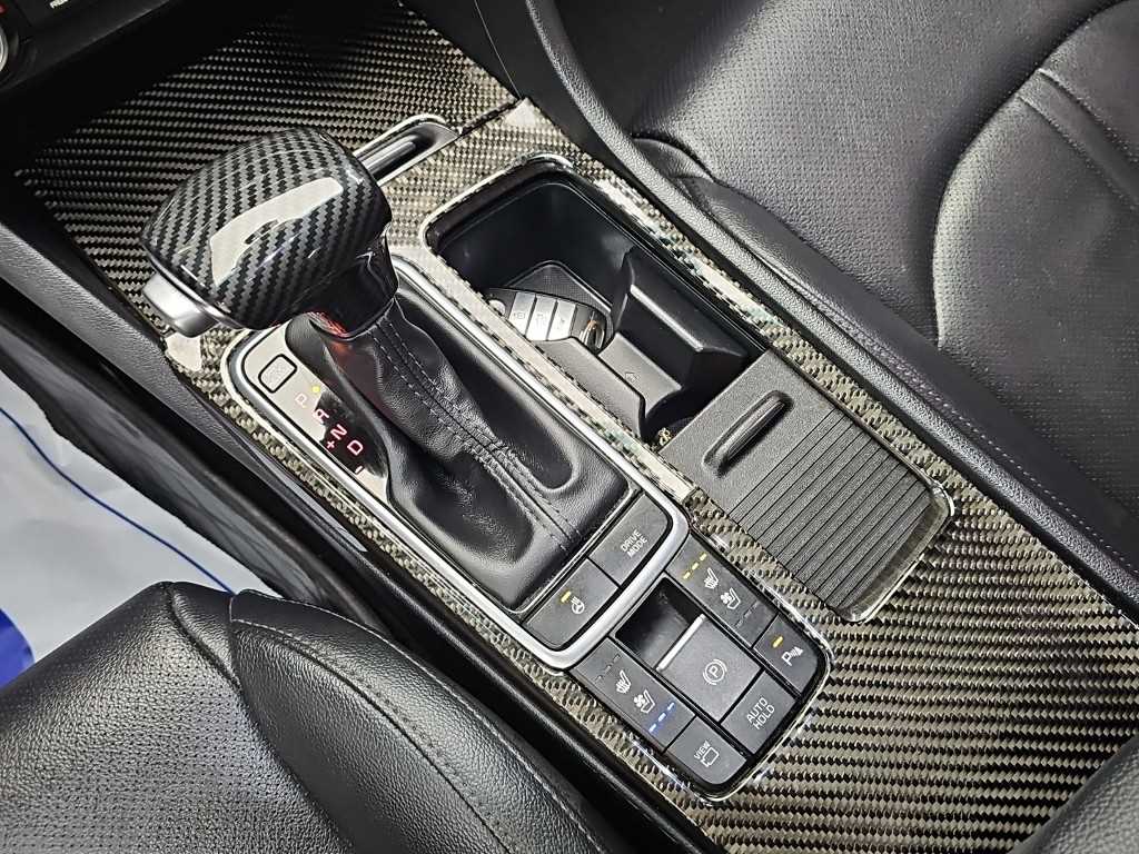 Kia K5 — photo 08