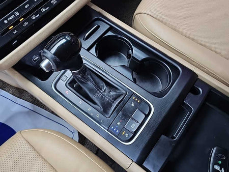 Kia Carnival — photo 09