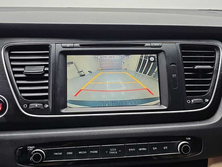 Kia Carnival — photo 16